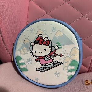 Hello Kitty Blue Pink Round Skiing Coin Purse